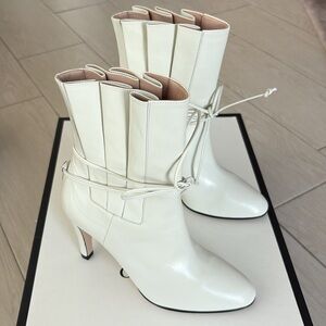 Gucci Indya pleated boots